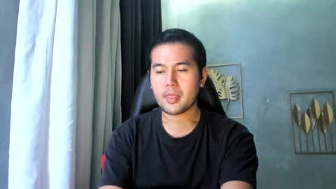 Snapshot of creamynow chatting on 01-02-25, 08:35 BareCreamyCum online show from 01-02-25, 08:35