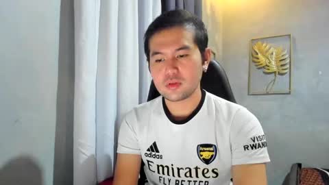 Snapshot of creamynow chatting on 01-07-25, 12:31 BareCreamyCum online show from 01-07-25, 12:31