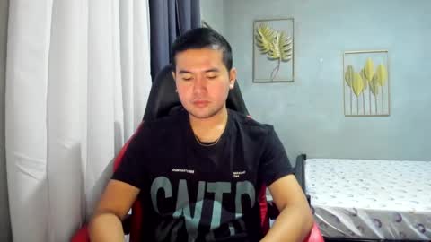 Snapshot of creamynow chatting on 02-05-25, 07:18 BareCreamyCum online show from 02-05-25, 07:18