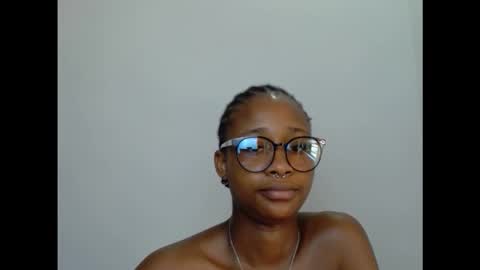 creamyxmuffin online show from 10-15-25, 09:31