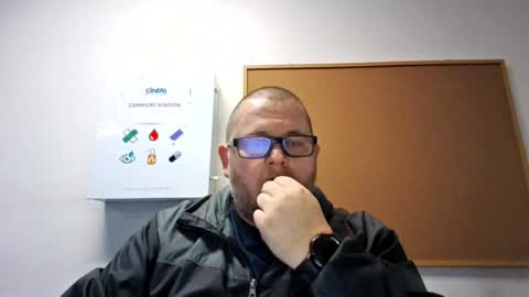 The hopeless romantic online show from 01-26-25, 12:37