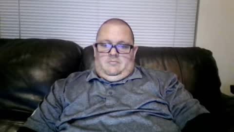 The hopeless romantic online show from 02-19-25, 08:33