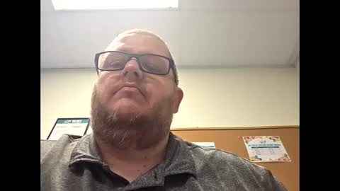 The hopeless romantic online show from 09-19-25, 05:09