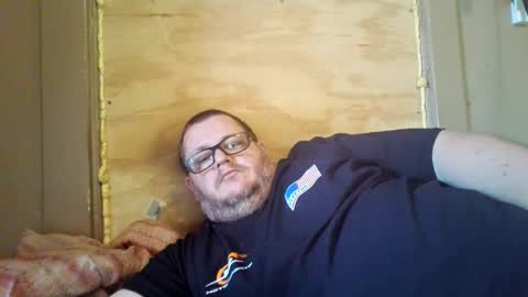 The hopeless romantic online show from 10-20-25, 08:42