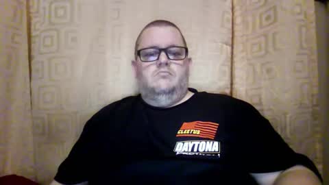 The hopeless romantic online show from 02-17-26, 04:31