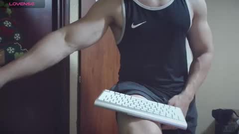 cris2428 online show from 11-15-25, 02:31