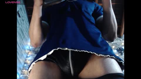 Cris online show from 10-28-25, 09:46