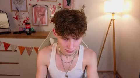 Snapshot of crisp1n chatting on 10-24-25, 02:57 Chris online show from 10-24-25, 02:57