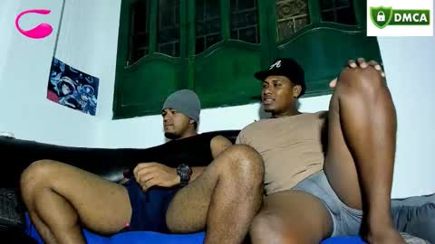 yereimis y jaider  online show from 10-10-25, 02:10