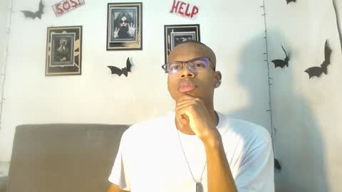 criss_zuri online show from 10-29-25, 11:45