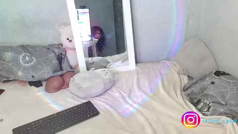 Cristal online show from 12-20-25, 05:03