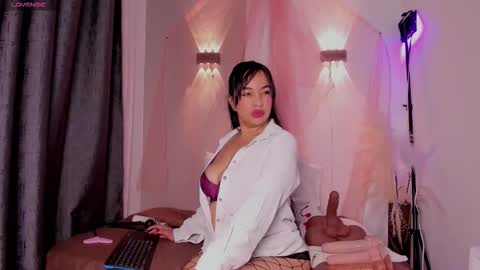 Cristal yours Milf online show from 10-28-25, 12:41