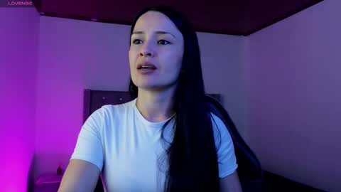 Snapshot of cristal_hilton_10 chatting on 12-14-25, 05:46 Alejandra from Wednesday to Saturday from 1000 pm to 400 am Colombian hour online show from 12-14-25, 05:46