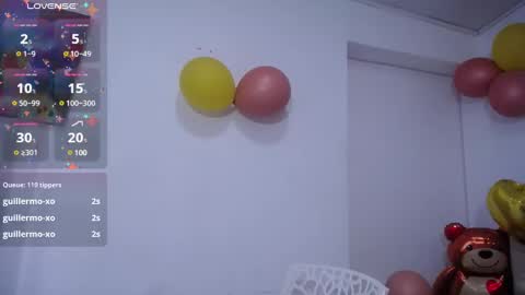 Snapshot of cristal_horny19 chatting on 03-09-25, 11:46 Milena online show from 03-09-25, 11:46