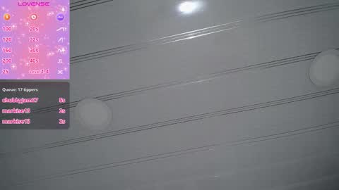 Snapshot of cristal_horny19 chatting on 09-28-25, 08:09 Milena online show from 09-28-25, 08:09