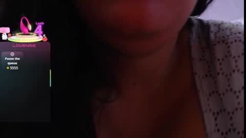 Snapshot of cristal_horny19 chatting on 10-17-25, 09:06 Milena online show from 10-17-25, 09:06