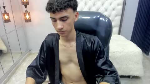 ANGEL  online show from 10-22-25, 05:34