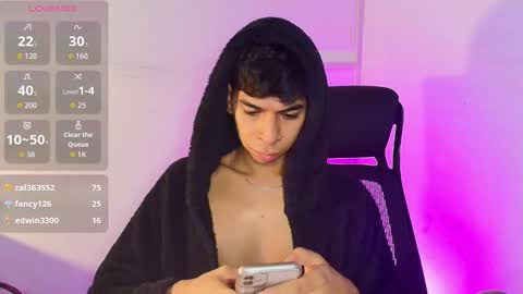 Snapshot of cristhian_slytherin chatting on 12-16-25, 04:28 cristhian online show from 12-16-25, 04:28