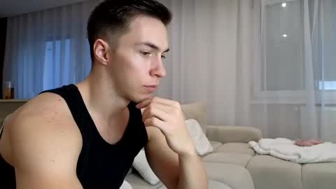 Snapshot of cristianovilla chatting on 02-15-25, 04:12 CristianoHailey online show from 02-15-25, 04:12