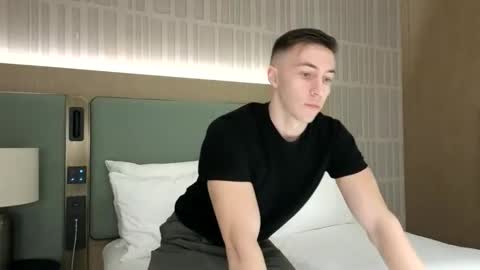 Snapshot of cristianovilla chatting on 11-23-25, 02:28 CristianoHailey online show from 11-23-25, 02:28