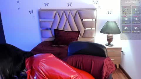 Cristina online show from 12-12-24, 11:58