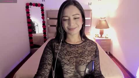 Cristina online show from 09-30-25, 11:43