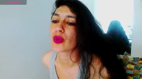 Snapshot of cristina_connor chatting on 02-13-26, 12:39 Cristina online show from 02-13-26, 12:39