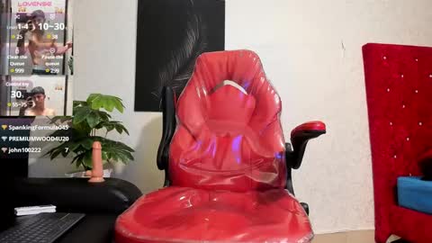 cristopher23  online show from 01-20-25, 11:10