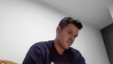 Snapshot of cristopher3042 chatting on 01-04-25, 03:29 cristopher3042 online show from 01-04-25, 03:29