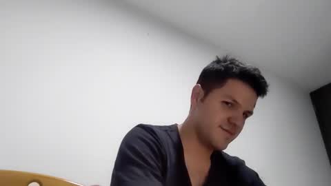 Snapshot of cristopher3042 chatting on 01-17-25, 01:15 cristopher3042 online show from 01-17-25, 01:15