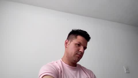 Snapshot of cristopher3042 chatting on 02-05-25, 04:14 cristopher3042 online show from 02-05-25, 04:14