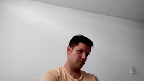 Snapshot of cristopher3042 chatting on 02-26-25, 08:00 cristopher3042 online show from 02-26-25, 08:00