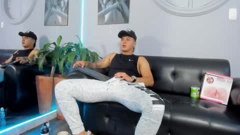 Cristopher online show from 02-04-25, 03:36