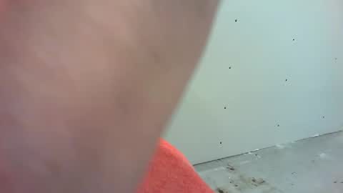 Snapshot of crjohnson chatting on 12-31-24, 09:06 crjohnson online show from 12-31-24, 09:06