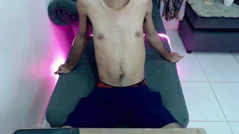 crocodale online show from 09-20-25, 12:00