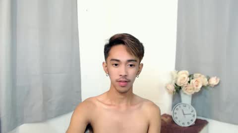 crocodale online show from 09-30-25, 07:41