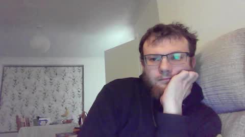 Snapshot of cropper4fun chatting on 02-09-25, 08:34 Cropper online show from 02-09-25, 08:34