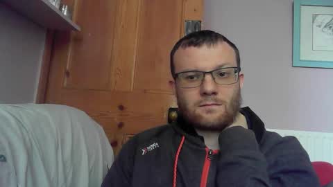 Snapshot of cropper4fun chatting on 09-27-25, 01:27 Cropper online show from 09-27-25, 01:27