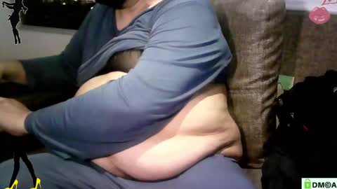 Linda Cross online show from 10-15-25, 02:22