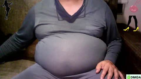 Linda Cross online show from 10-24-25, 03:03