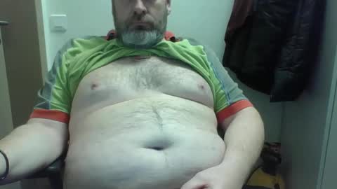 Snapshot of crouch1 chatting on 03-05-25, 10:11 Crouch1 online show from 03-05-25, 10:11