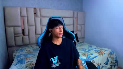 Croy online show from 03-22-26, 08:51