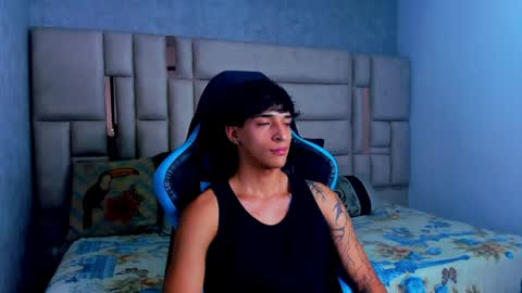 Croy online show from 03-31-26, 08:42