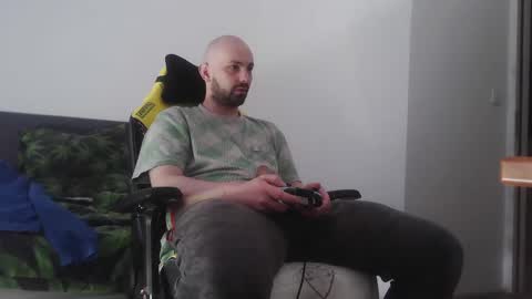 crucifyme2 online show from 03-01-25, 03:16