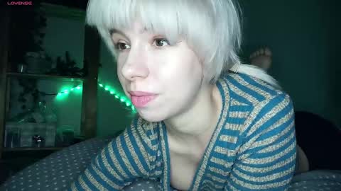 Snapshot of cruellagoth chatting on 01-10-25, 03:06 Cruella online show from 01-10-25, 03:06