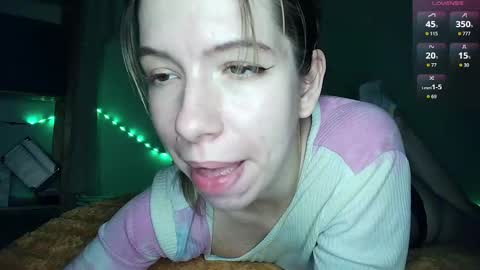 Snapshot of cruellagoth chatting on 09-10-25, 12:54 Cruella online show from 09-10-25, 12:54