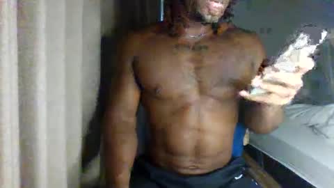 Snapshot of cruelworldxxx chatting on 11-25-25, 11:38 cruelworldxxx online show from 11-25-25, 11:38