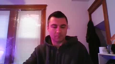 Snapshot of crush380 chatting on 12-30-24, 02:08 Crush380 online show from 12-30-24, 02:08