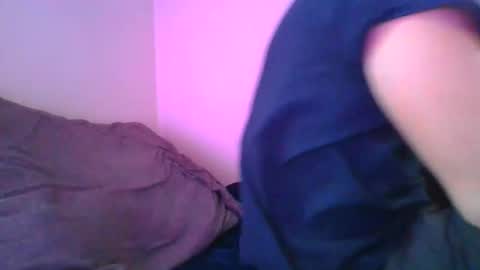 Snapshot of crush380 chatting on 01-07-25, 04:05 Crush380 online show from 01-07-25, 04:05