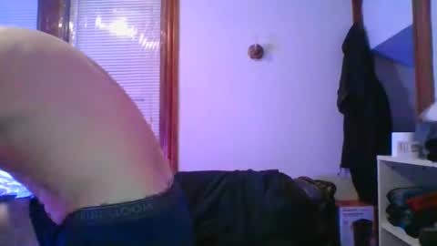 Snapshot of crush380 chatting on 01-28-25, 10:56 Crush380 online show from 01-28-25, 10:56